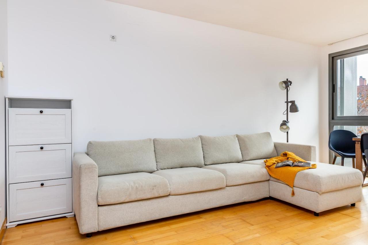 2Br - 2Bh Apartment Close To The Beach Barcelona Buitenkant foto